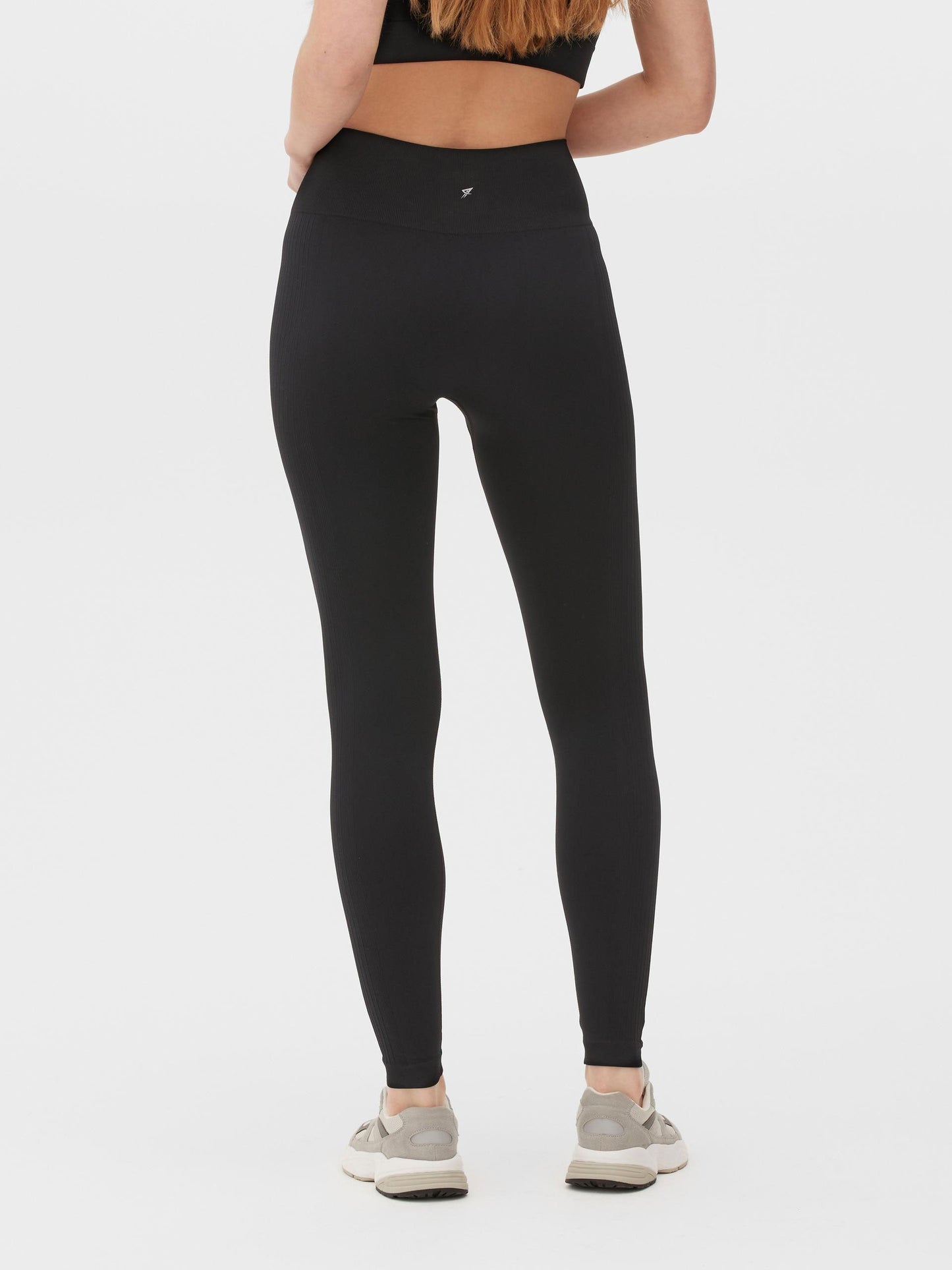 Quần legging thể thao không đường may