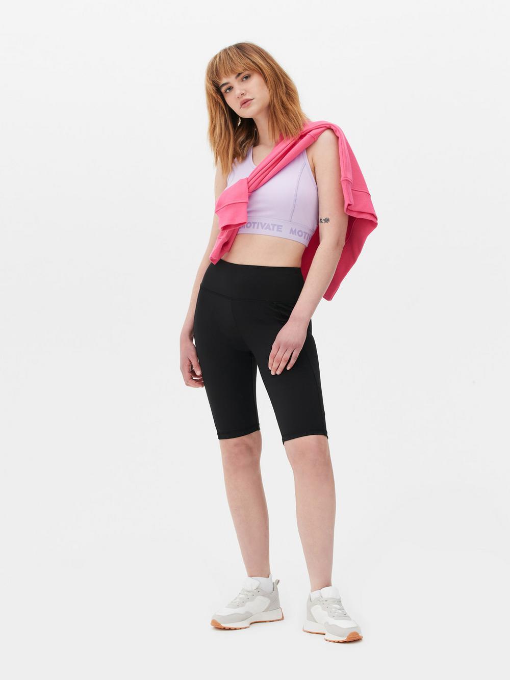 Quần short hiệu suất định hình