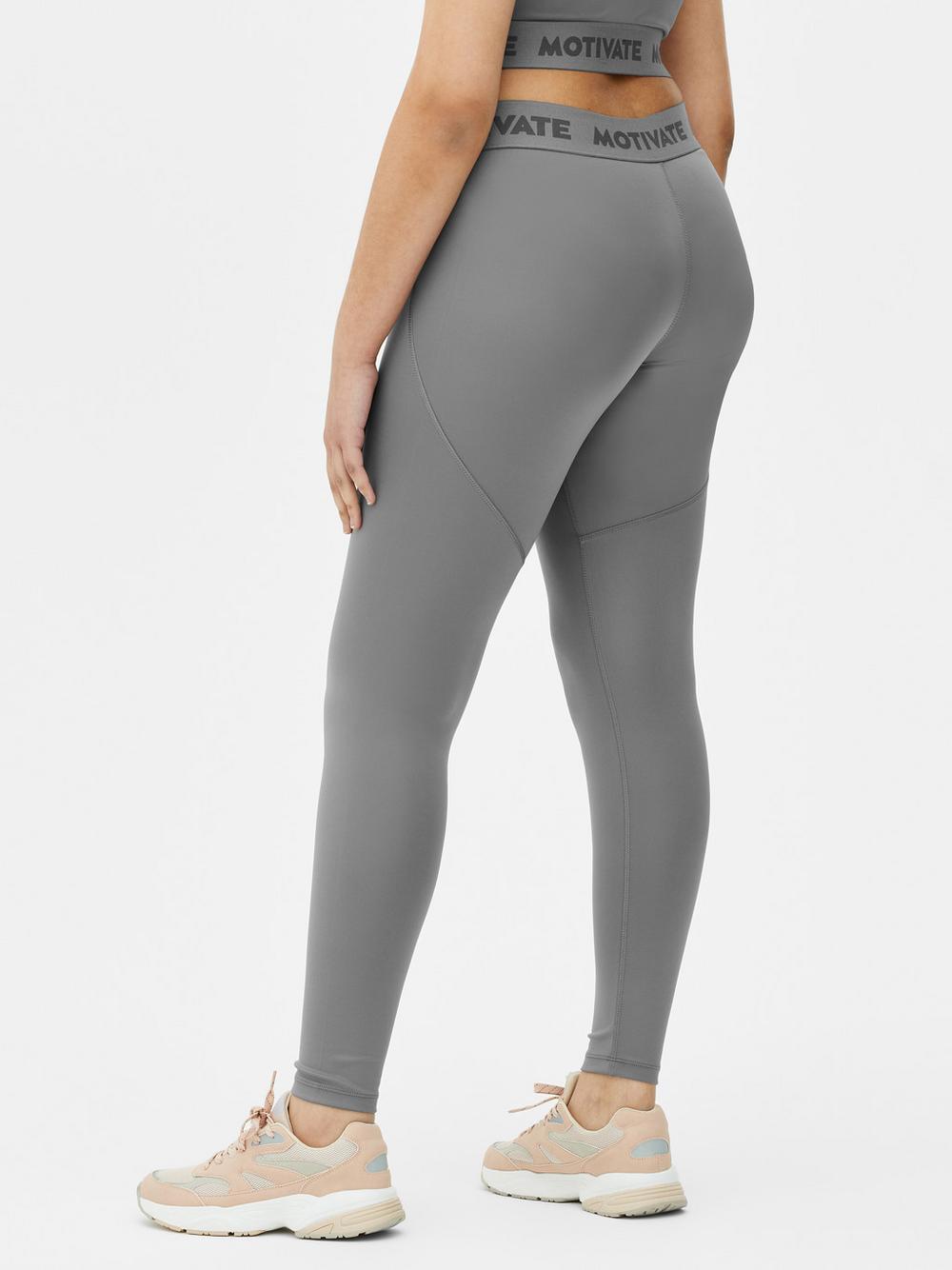 Quần legging hiệu suất Motivate