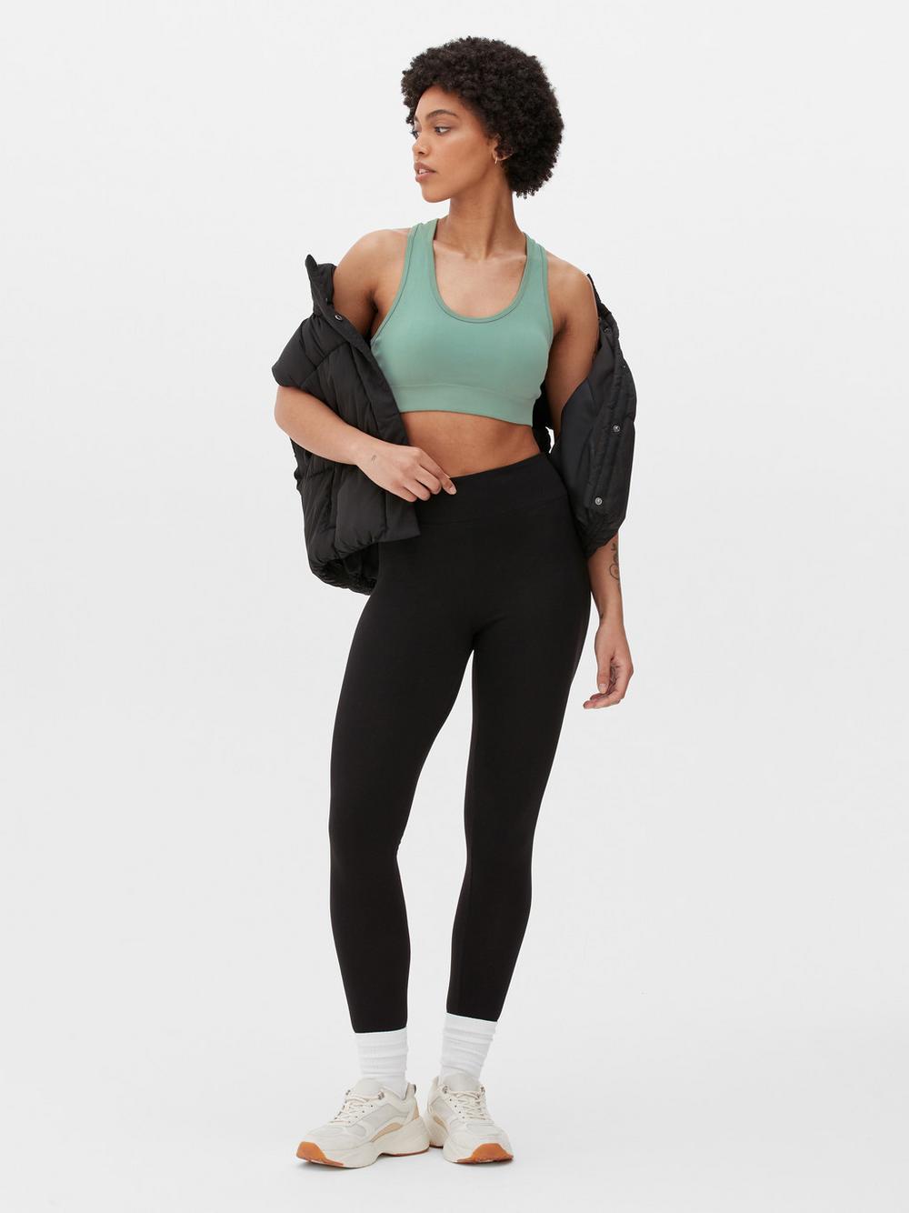 Áo crop top không đường may