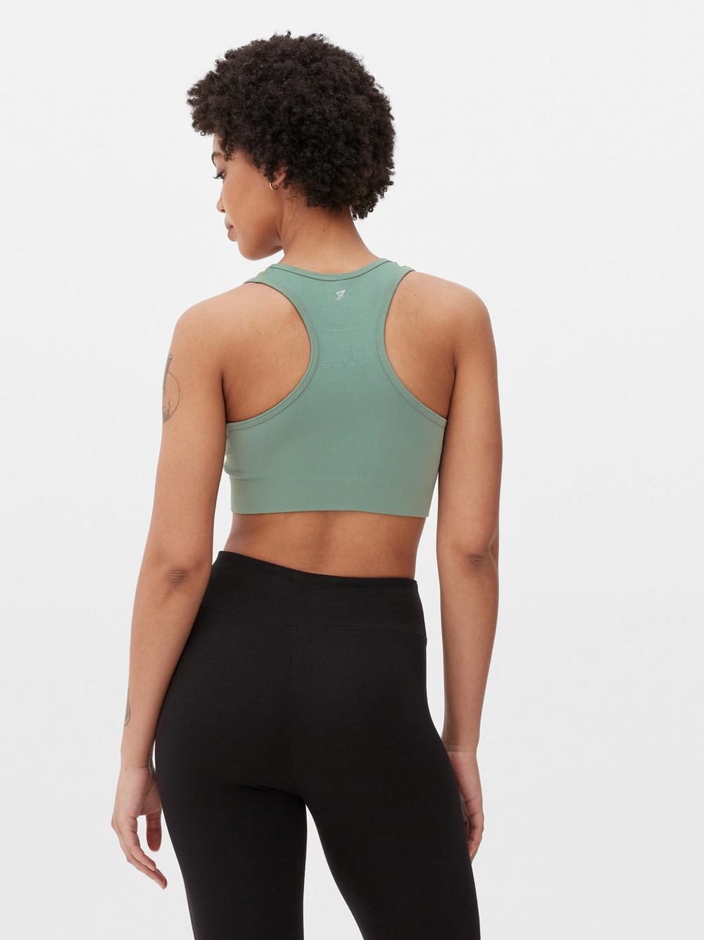 Áo crop top không đường may
