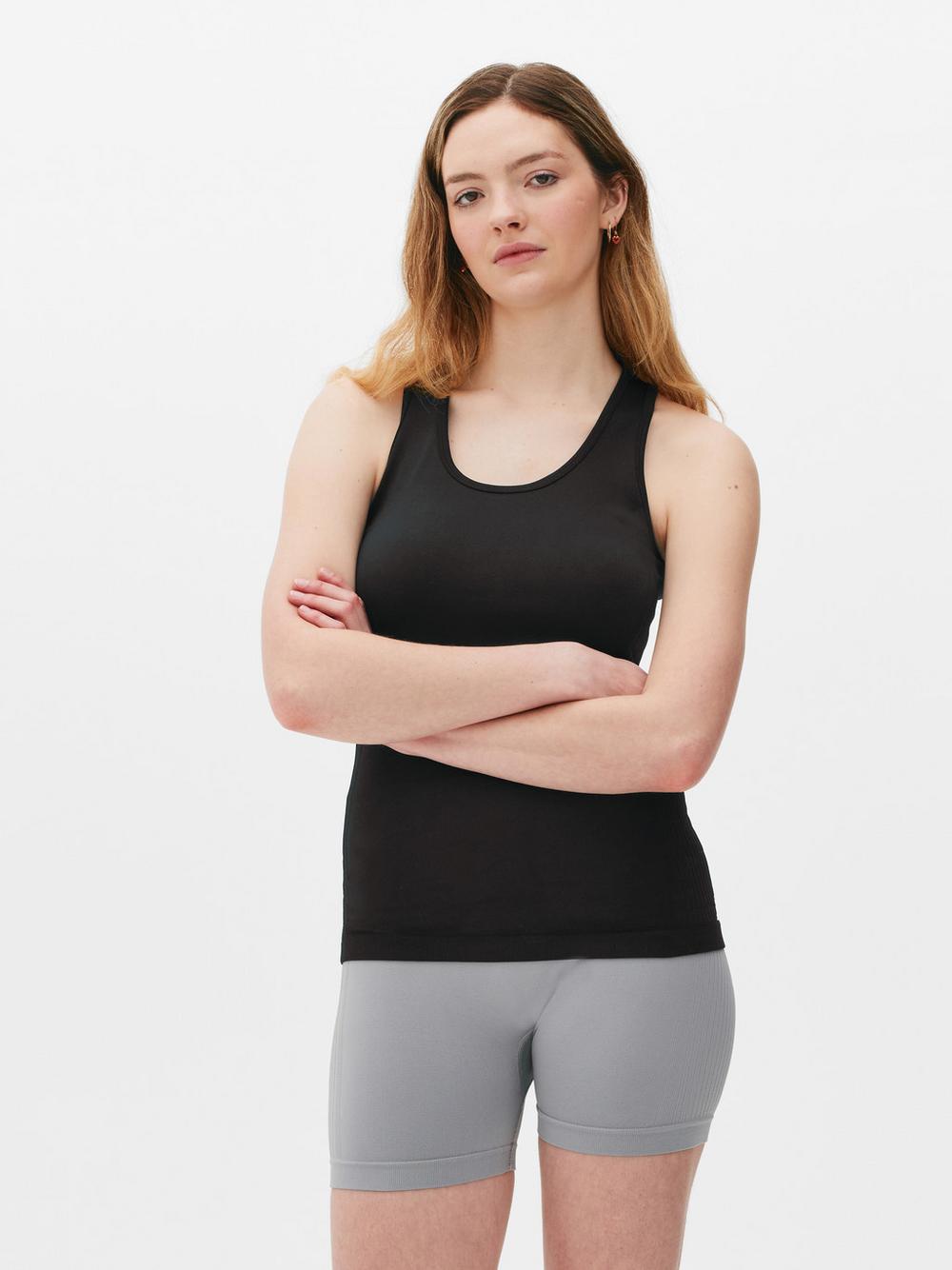 Áo vest hiệu suất không đường may