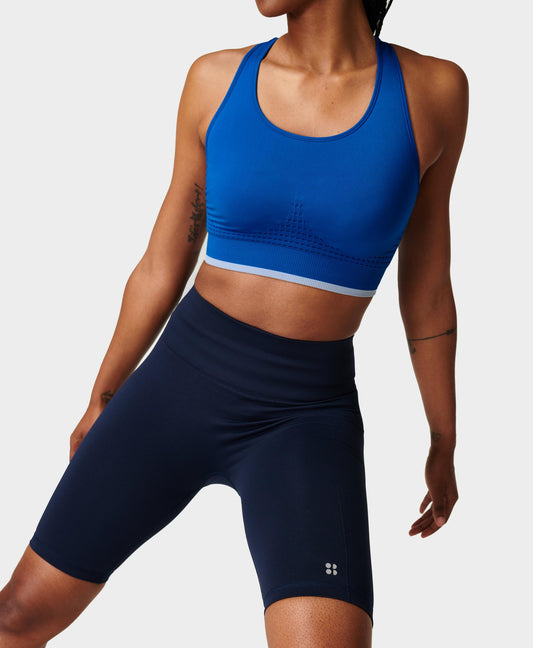 Quần short tập gym liền mạch